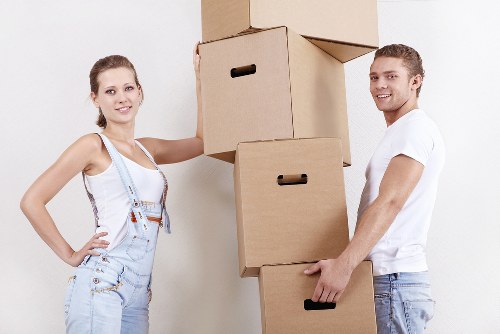 Manual handling safety inside a secure storage unit